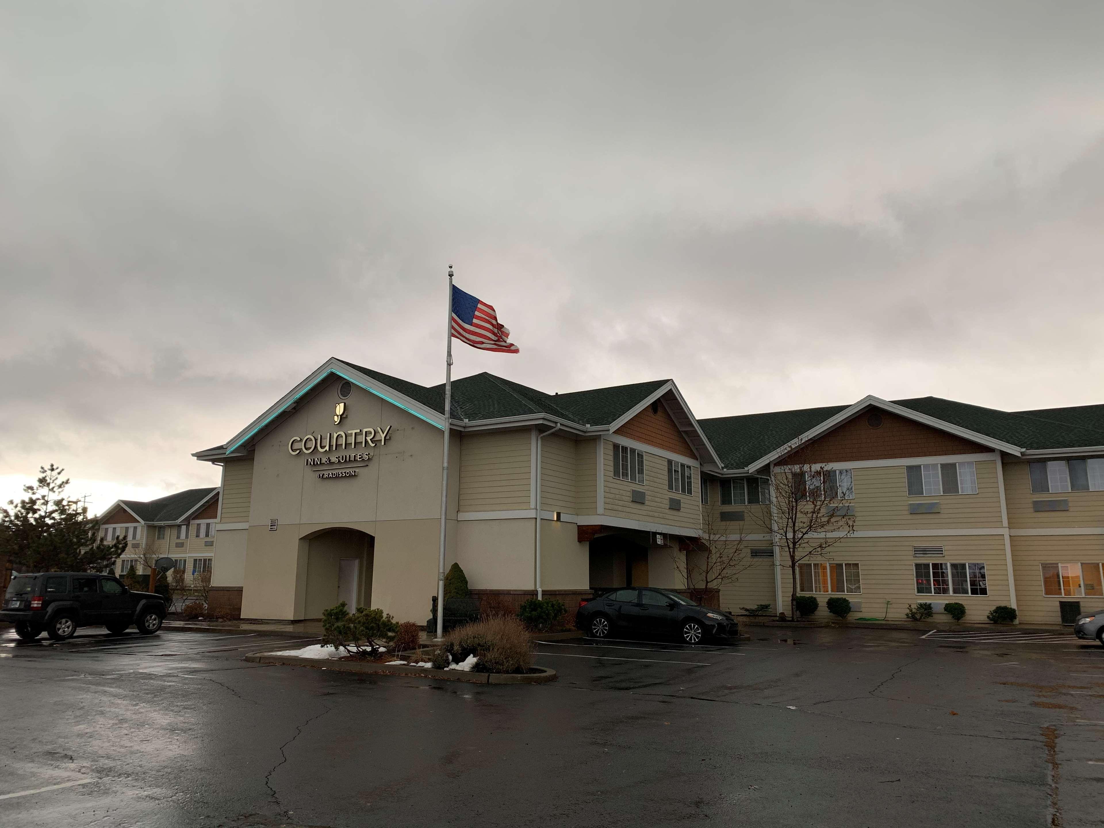 Country Inn & Suites By Radisson, Bend, Or מראה חיצוני תמונה