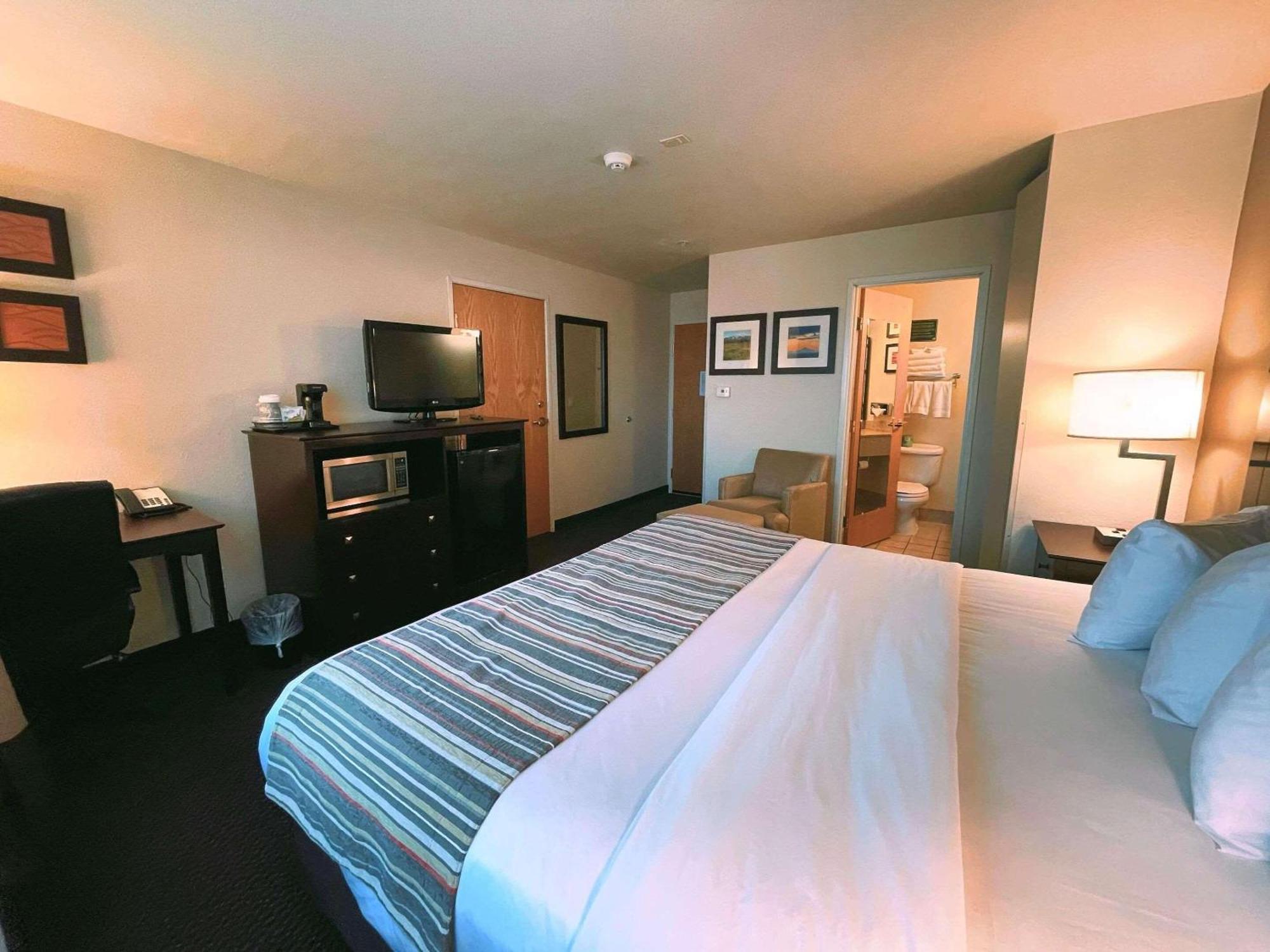 Country Inn & Suites By Radisson, Bend, Or מראה חיצוני תמונה