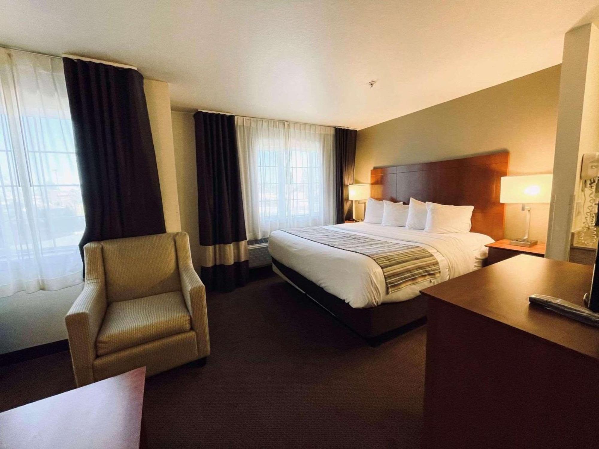 Country Inn & Suites By Radisson, Bend, Or מראה חיצוני תמונה