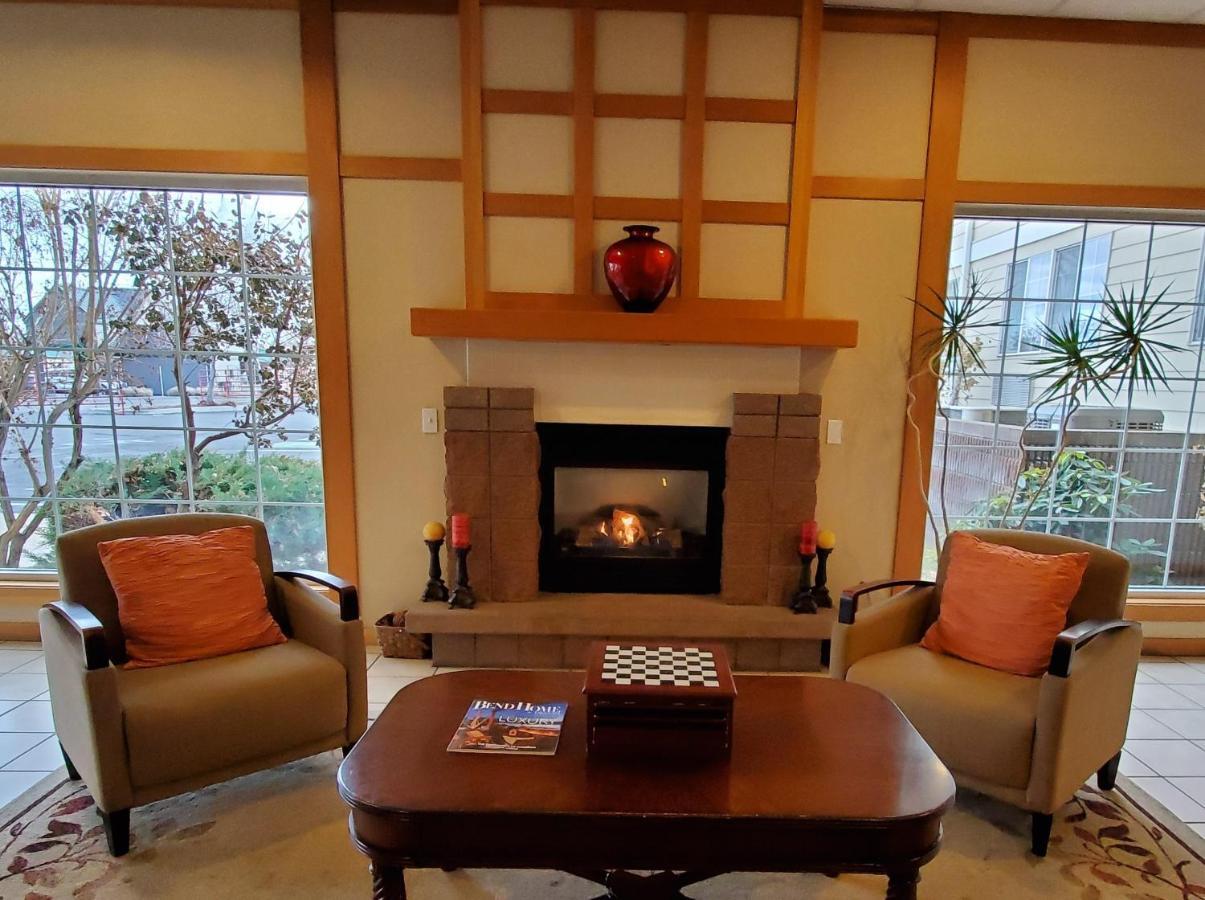 Country Inn & Suites By Radisson, Bend, Or מראה חיצוני תמונה